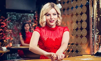 Đội ngũ hỗ trợ khách hàng 24/7 của rr88